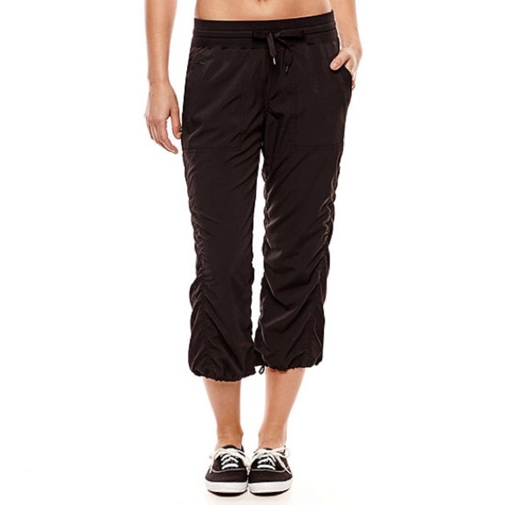 ISO Xersion Relaxed Fit Capris